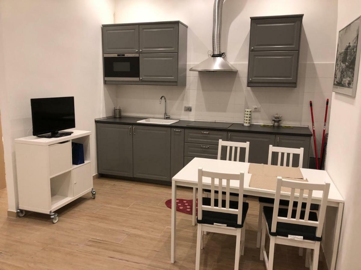 San Lorenzo University Flat Apartment Рим Екстериор снимка